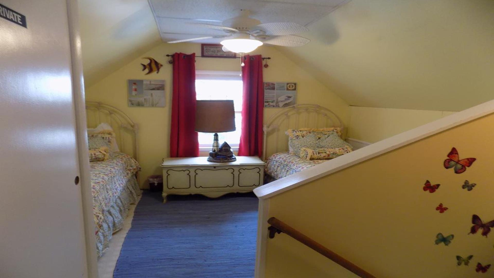 Vacation Rentals Cape May The Whimsical C Z Beach Cottage